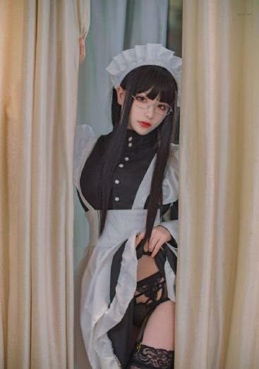 欧美裸体酒吧_高清完整无删减高清视频播放