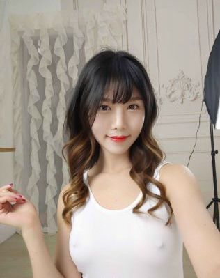 亚洲欧美日韩中字二区_蓝光免费播放