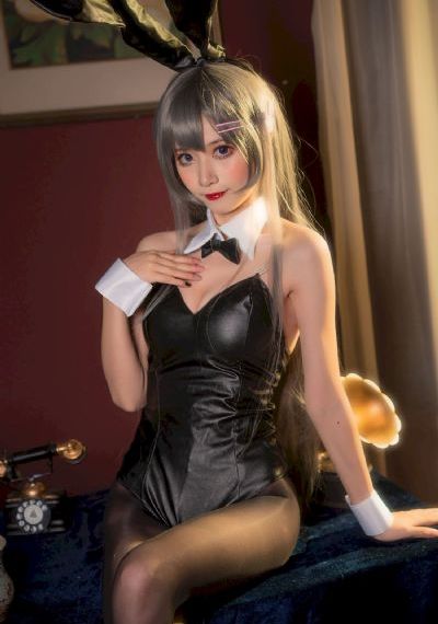 欧美头像黑白女生侧面_HD日韩免费观看