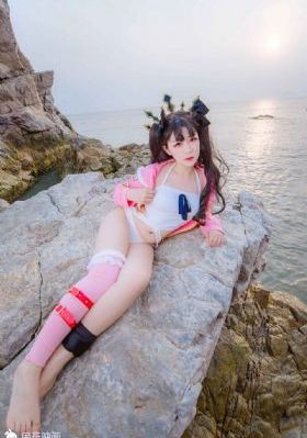 欧美人体大阴唇扒开_完整无删减版
