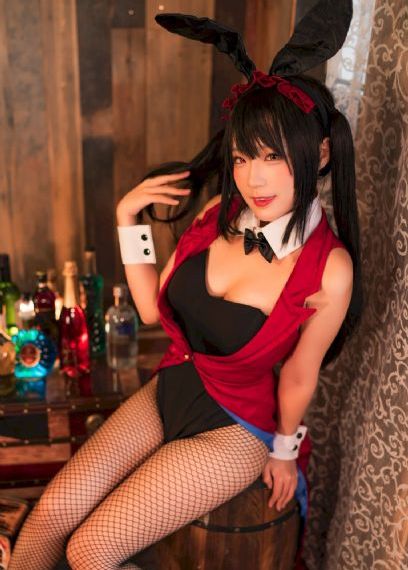 欧美啄木鸟公司服装_1080最新电影在线观看
