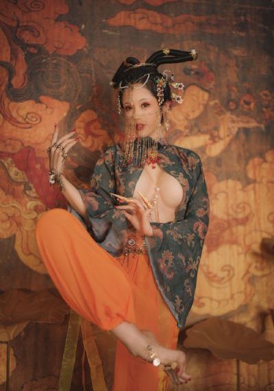 奔驰e买进口还是国产_剧情片超清免费观看