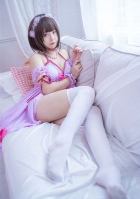 欧美风尚衣服_HD高清在线观看