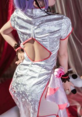 欧美妆容的特点_剧情片免费观看视频